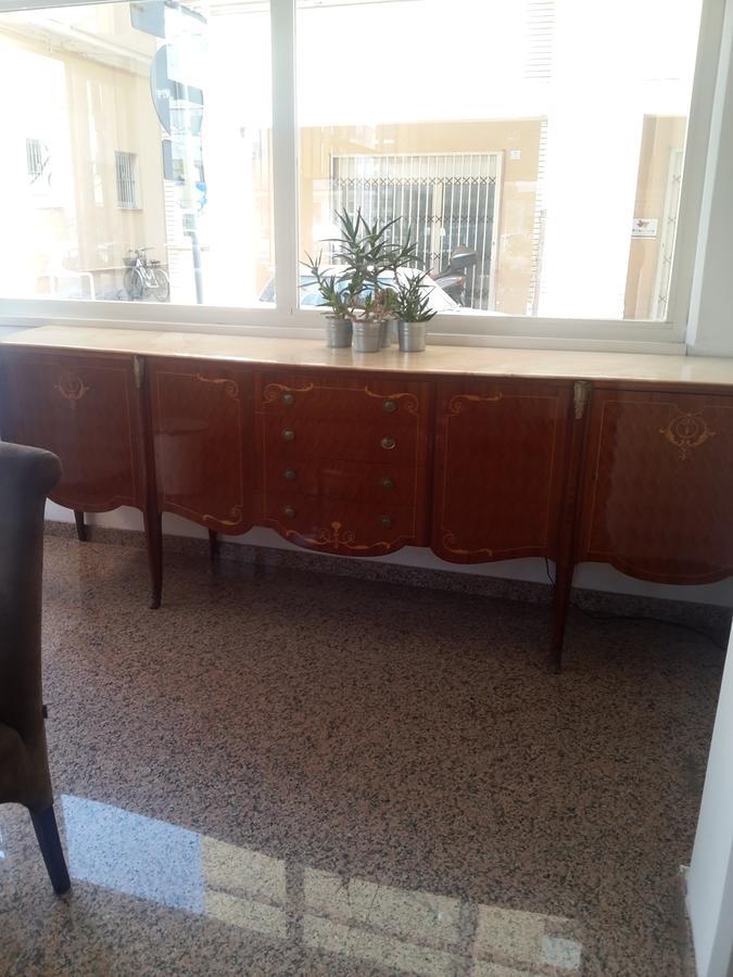 Hotel Antares Garni 朱利亚诺瓦 外观 照片