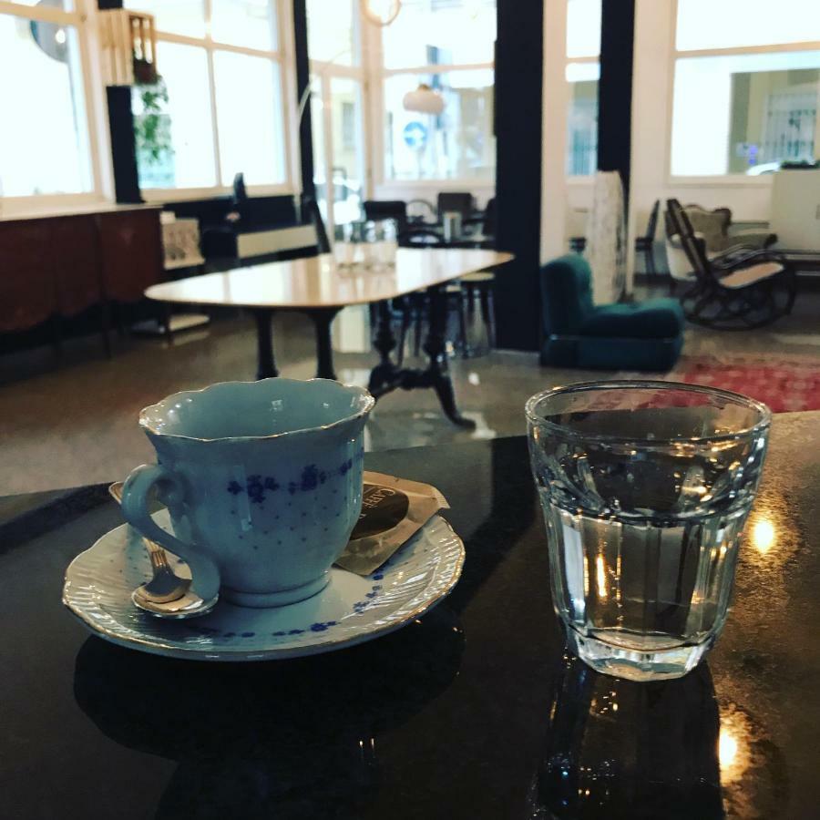 Hotel Antares Garni 朱利亚诺瓦 外观 照片